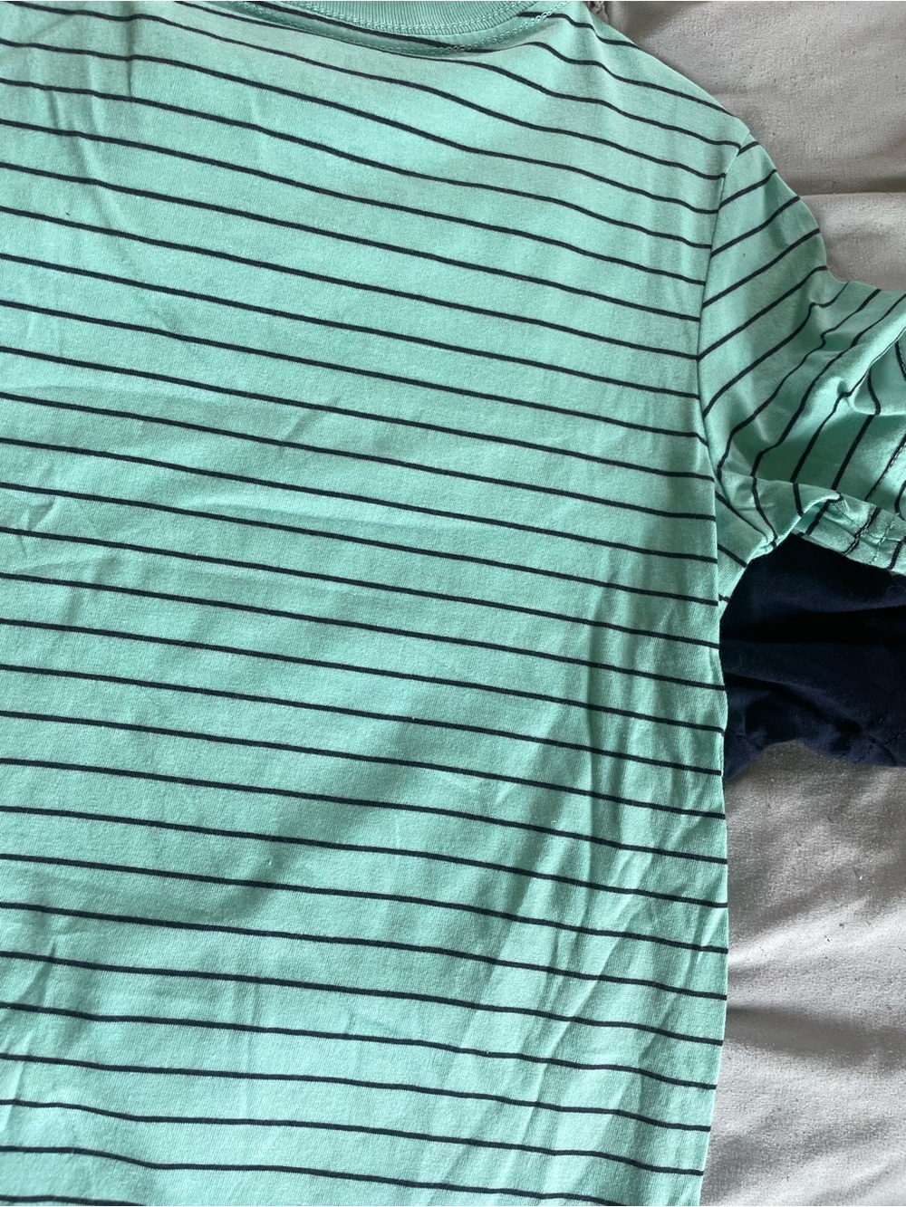 NWT Boys GAP t-shirts - Picture 3 of 5